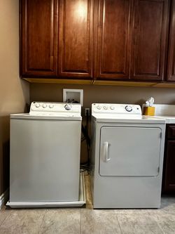 GE 4.3 cu ft Washer & 7 cu ft Gas Dryer