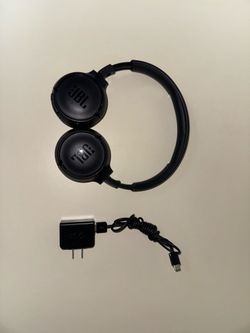 JBL Tune 510BT - Bluetooth headphones with up to 40 hours battery, microphone for call, foldable and comfortable, Android and iOs compatible with char
