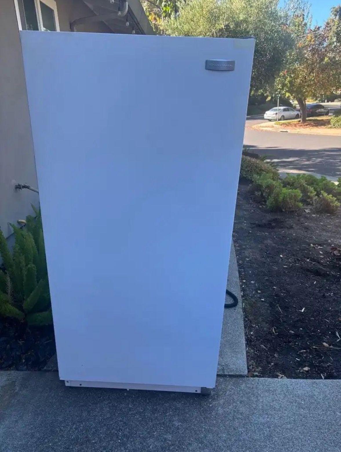 Freezer With Great Working Condition 