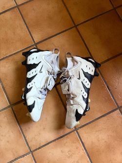 Deion Sanders Nike cleats size 10