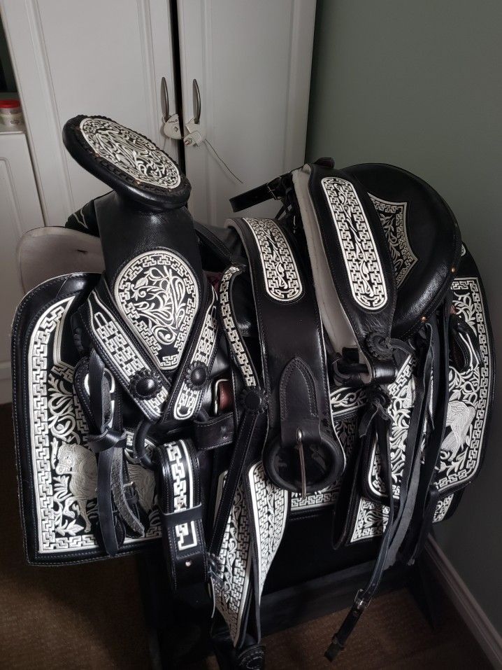 Mex Horse Saddle/ Montura 15