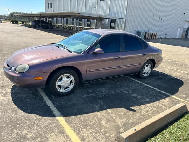 1996 Ford Taurus