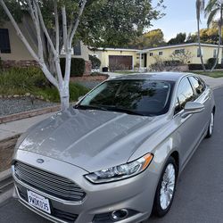 2015 Ford Fusion Hybrid