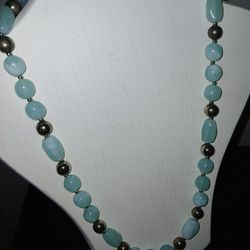 Aqua & Silver Tone Beaded Necklace 