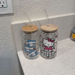 Glass Cups With Straw 