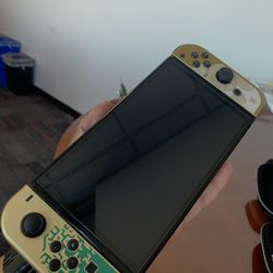 Nintendo OLED Switch (64 GB Internal Storage)
