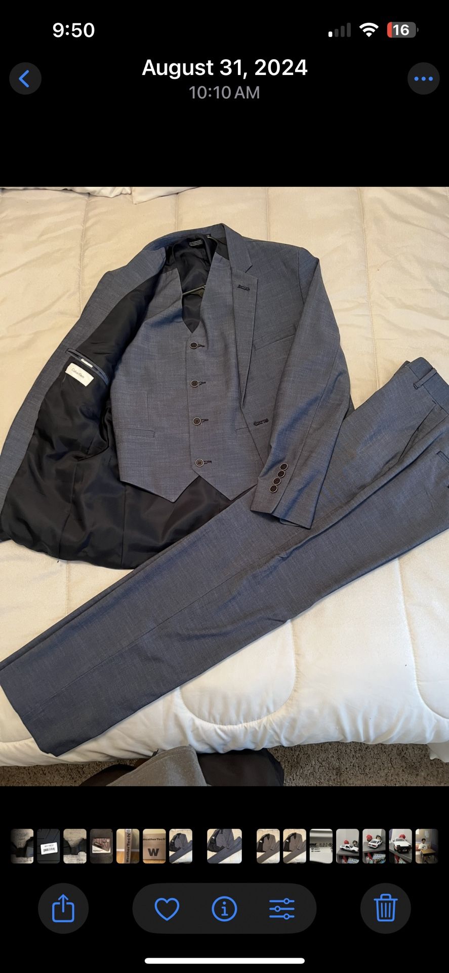 Young Men Suit - Calvin Klein 