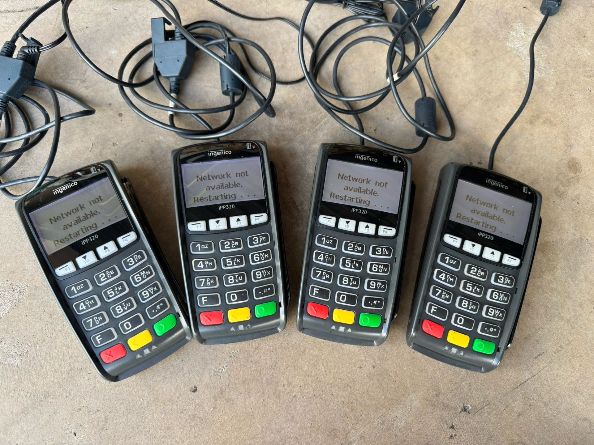 Lot Of 4 Ingenico iPP320 Credit Card Swipe/Chip Reader Terminal Ethernet IPP320-01T358A