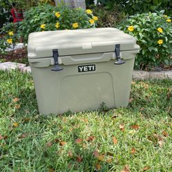 YETI Tundra 50 Cooler DISCONTINUED