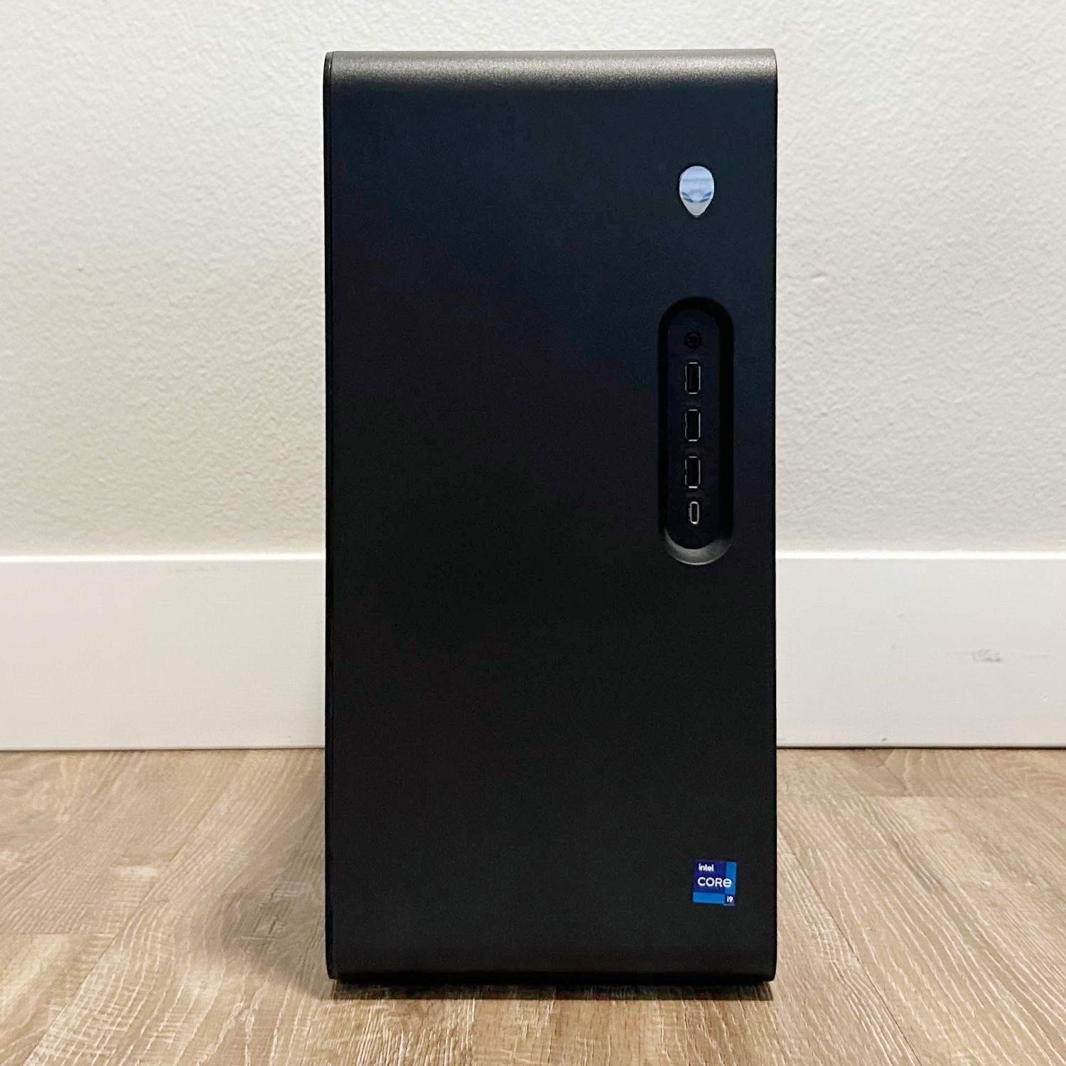 Alienware Aurora R16 Full Gaming Setup Accessories