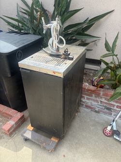 Keg box