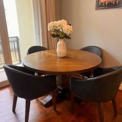 Brinn 54" Round Pedestal 5-piece Dining Set