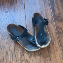Birkenstock Kids Sandals Size 31 . US Size 12.5