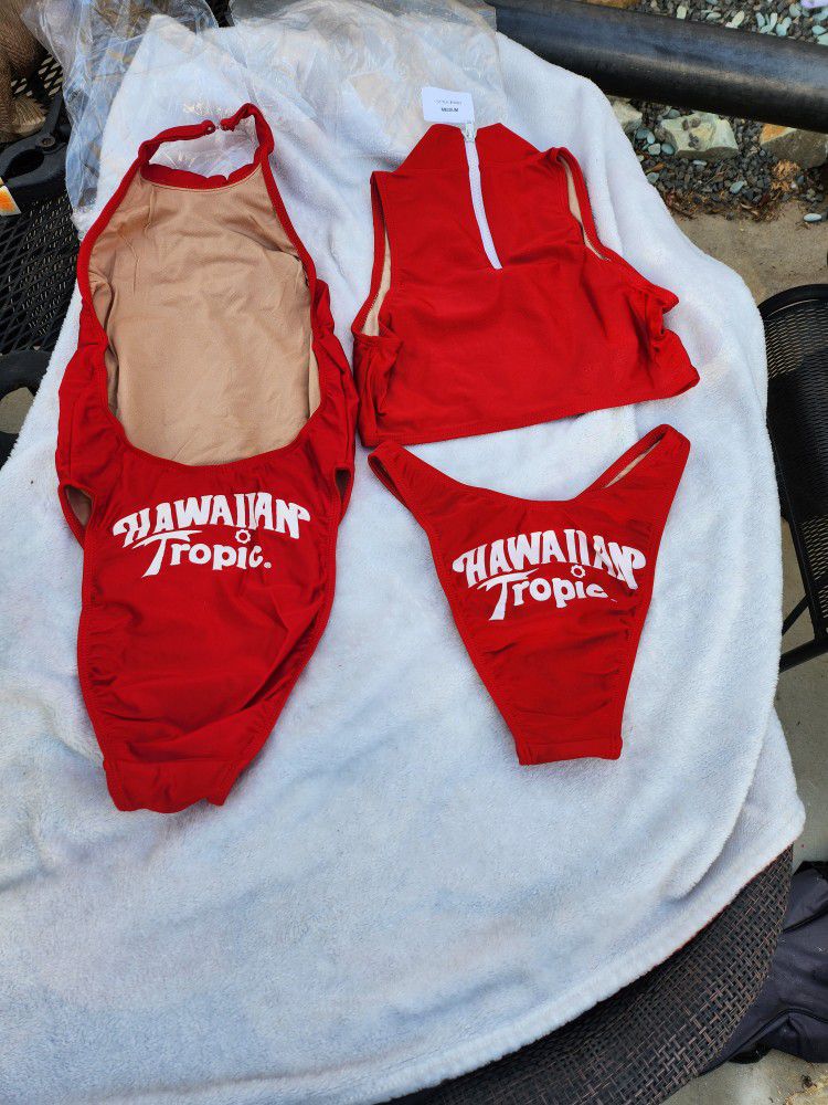 SALE Hawaiian TROPIC Model Swimsuit for Sale in Burbank, CA - OfferUp