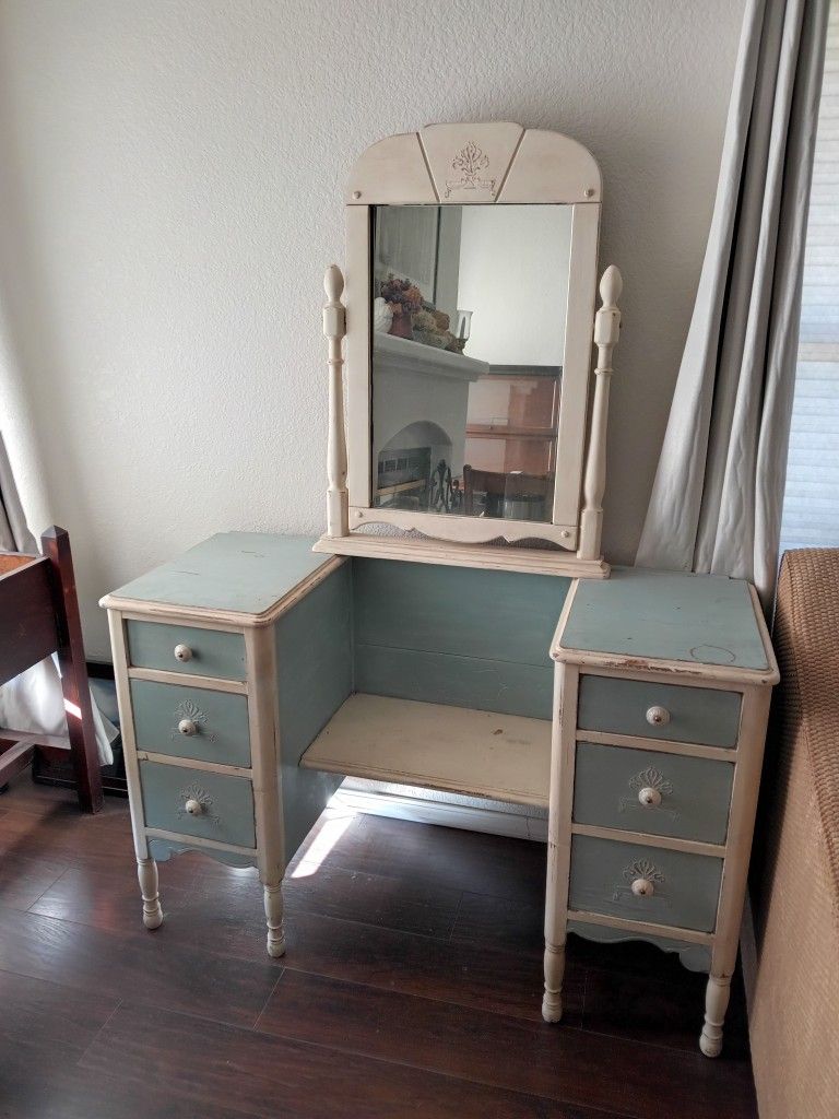 Antique Vanity 