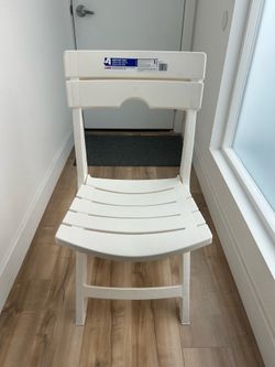 Folding chairs - white plastic, 5 quantity