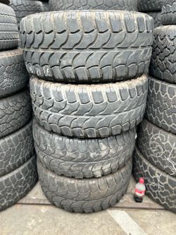 Vendo 4 llantas 33x12.50R20LT marca RD6