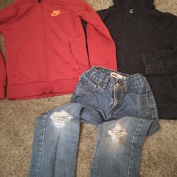 Boys Nike,oldnavy,Levi's Bundle Size 6