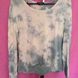 BEBE Tie Dye LS TOP