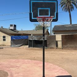 Basketball hoop