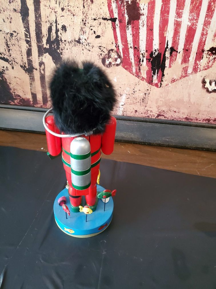Nutcracker village wooden scuba