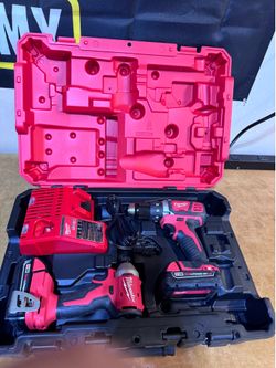 Milwaukee M18 1/2”Drill and 1/4” Compact Brushless Impact Driver Kit