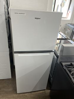 Whirlpool 24” Refrigerator 