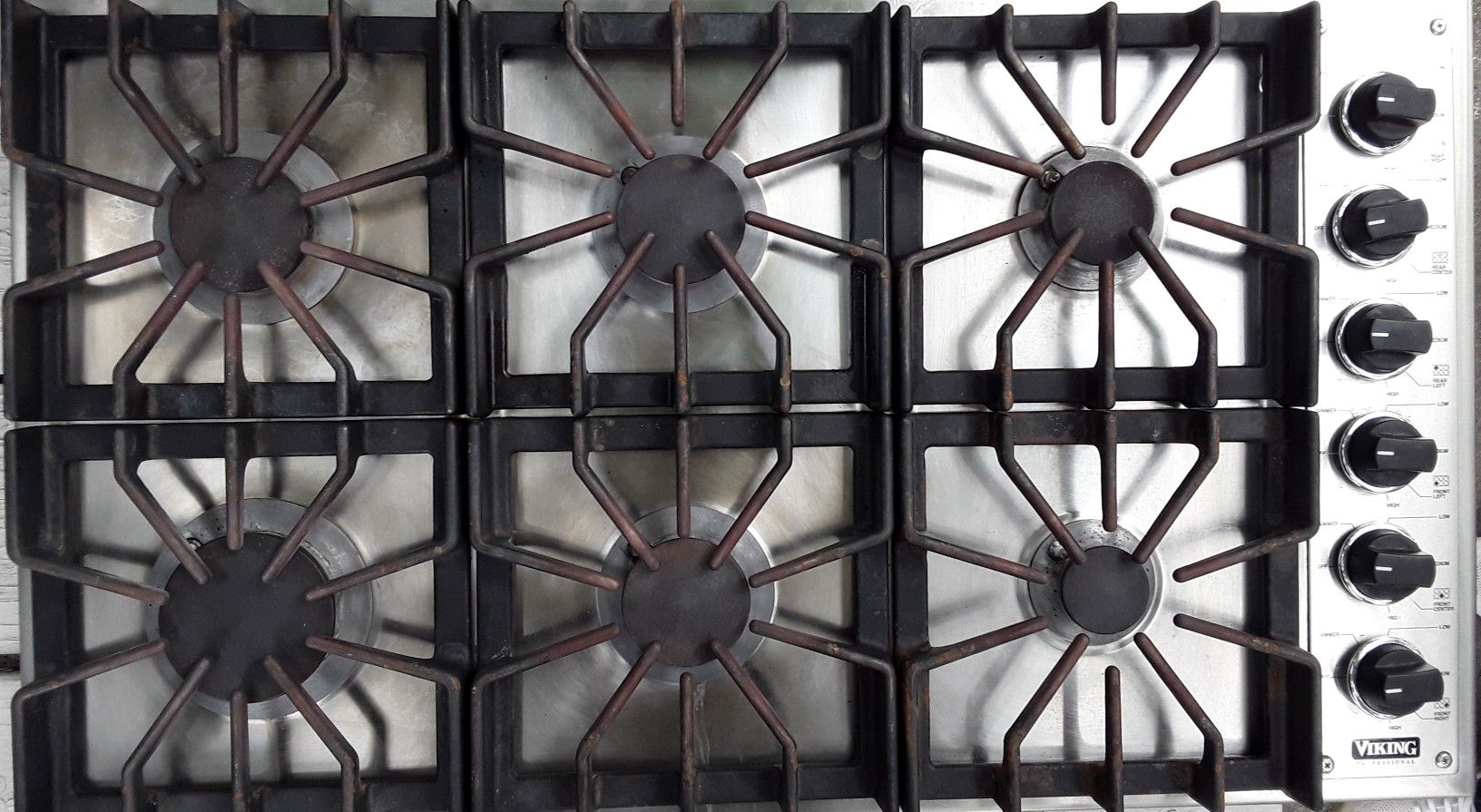 Viking Professional 36" Gas Cooktop Stainless Steel & Black 6 Burner