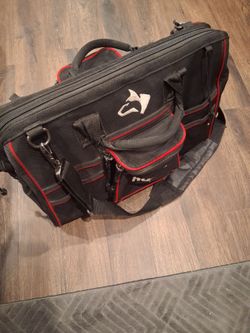 Husky 18" tool bag