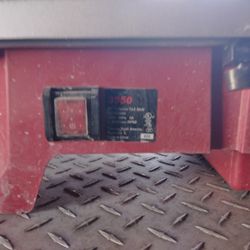 Skil Saw Wet Tile Saw 3550. Works Great. Just Upgraded