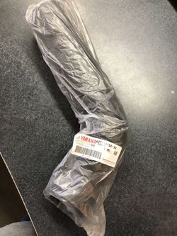 Yamaha PWC Wave Raider 700 pipe - 62T-14752-30-00