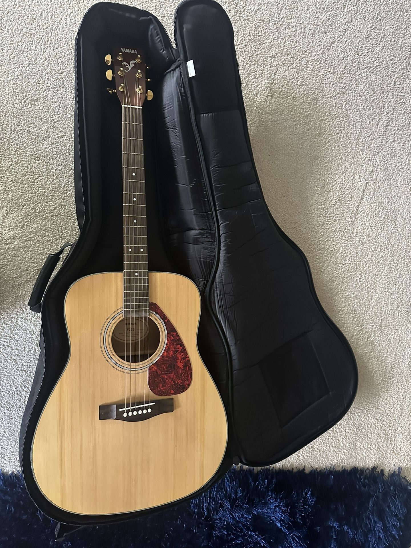 Yamaha F335 Acoustic Guitar Natural