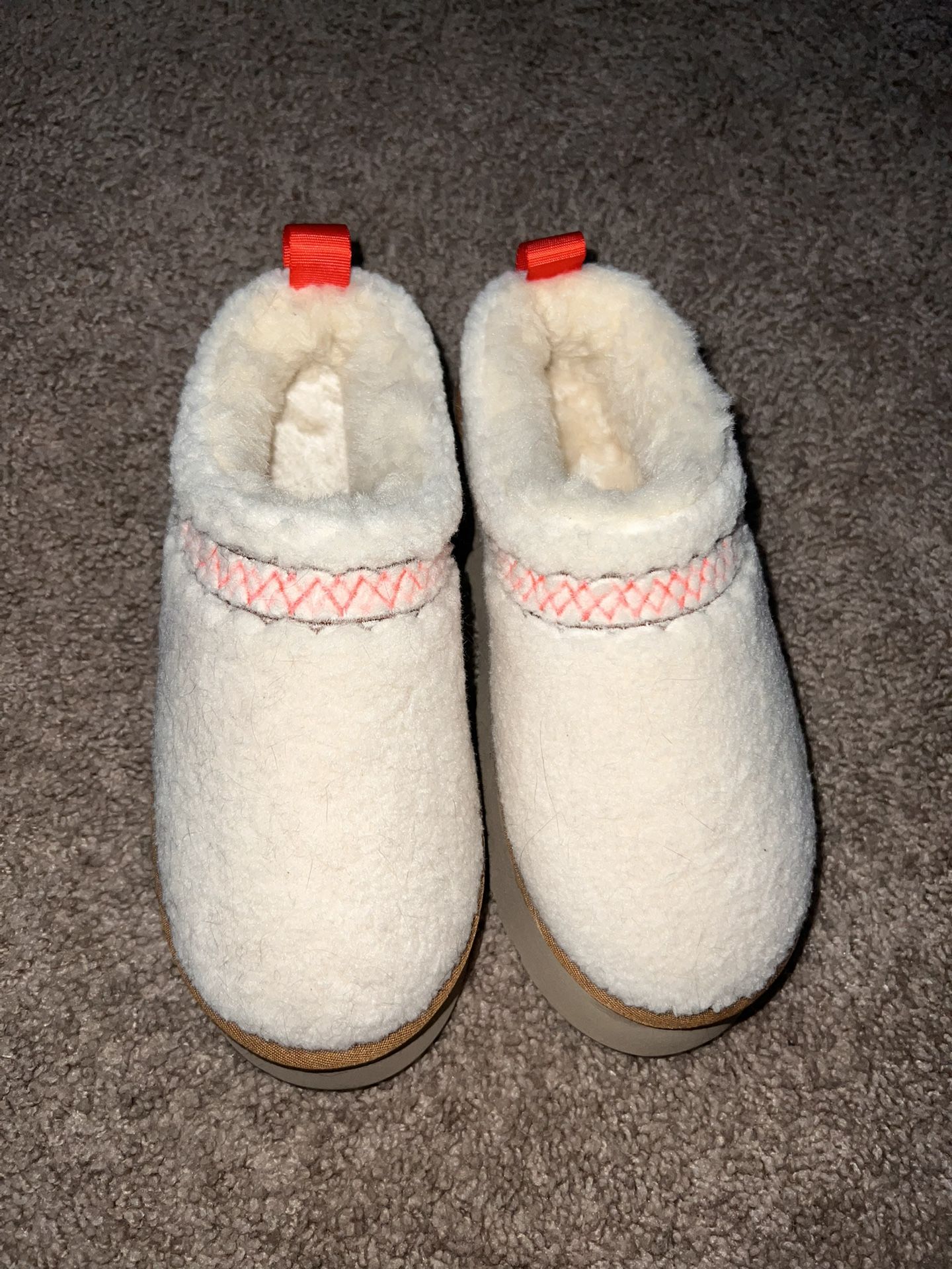 Uggs -size 7
