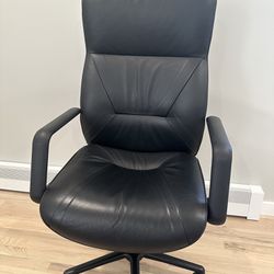 Keilhauer Respons 875 Commercial-grade executive, high back, office / desk / task chair.