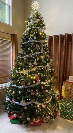 12ft Christmas Tree