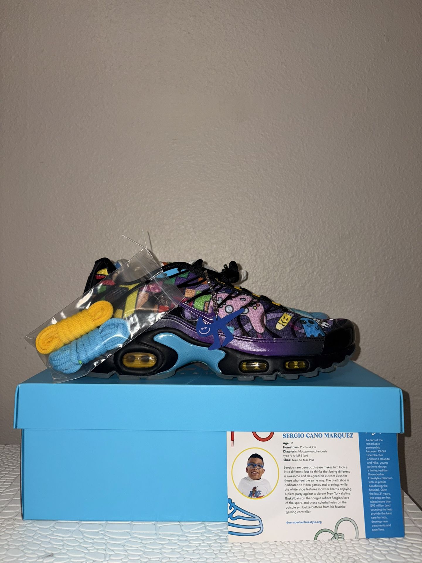 Nike Air Max Plus x Doernbecher Freestyle "Sergio" Men’s Size 9.5/11W New