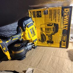DeWalt roofing niler