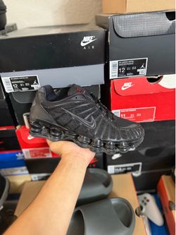 Nike Shox TL Black Metallic Hematite size 9  USED But Clean