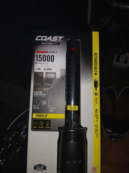 Coast Xp86r 15000 Lumens Flashlight