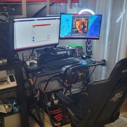 Gaming Setup, Comes With Everything And More