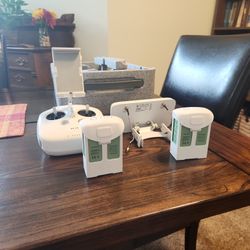 Phantom 4 V2 Controller