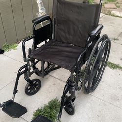 Drive wheelchair