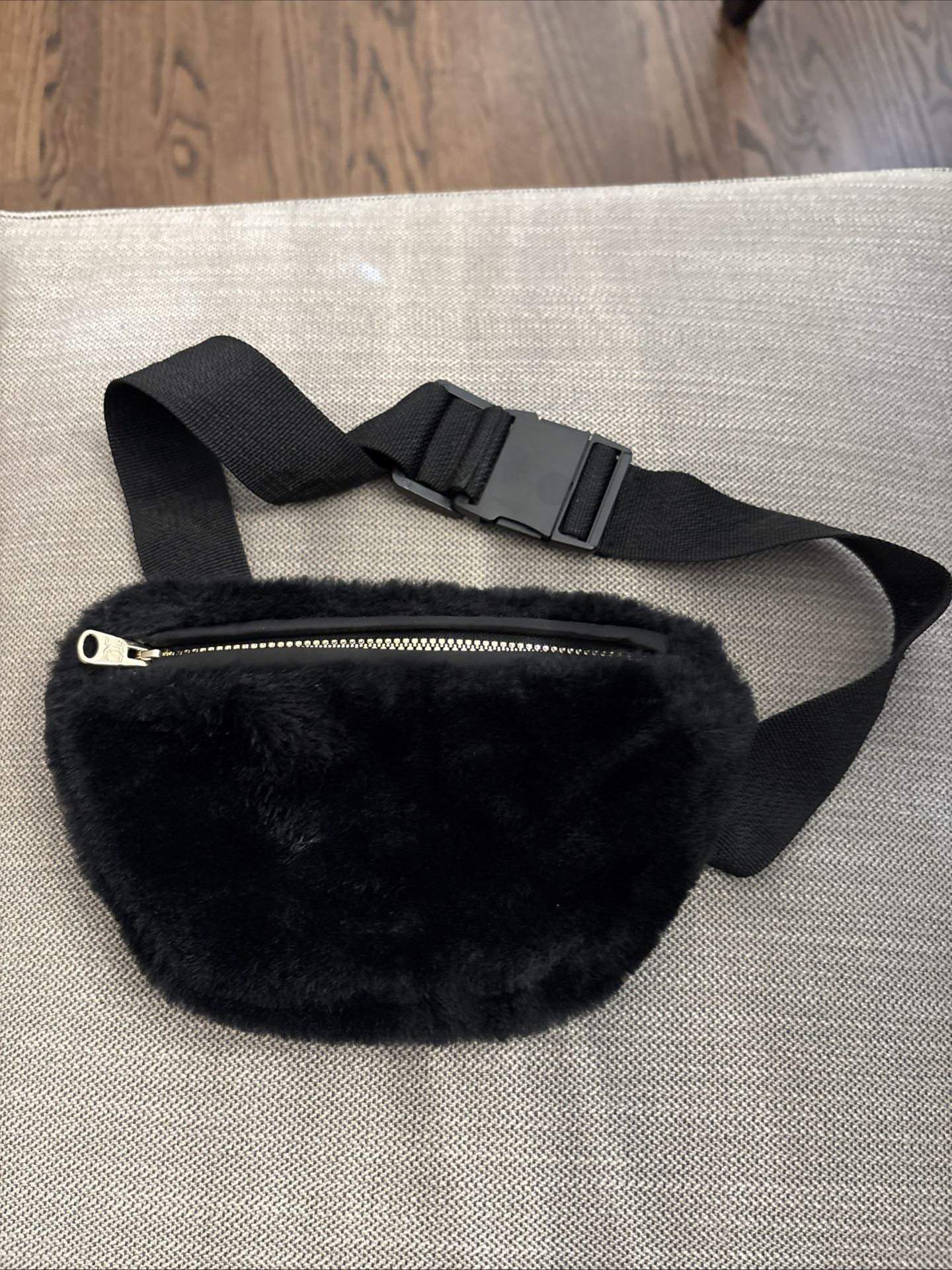 Juicy Couture Faux Fur Black Belt Bag