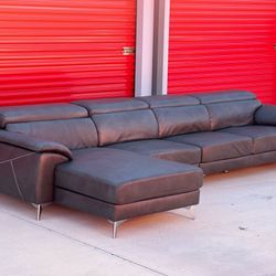 LIKE NEW GRAY SECTIONAL COUCH - 3 PCS - ADJUSTABLE HEADREST - DELIVERY AVAILABLE 🚚