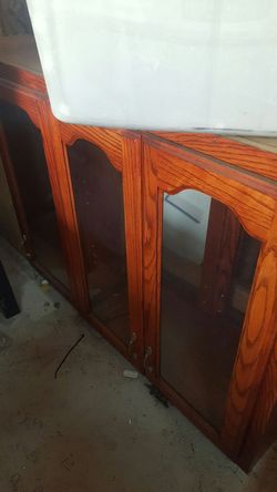 Kitchen cabinet