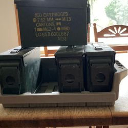 METAL BOXES WITH TRAY