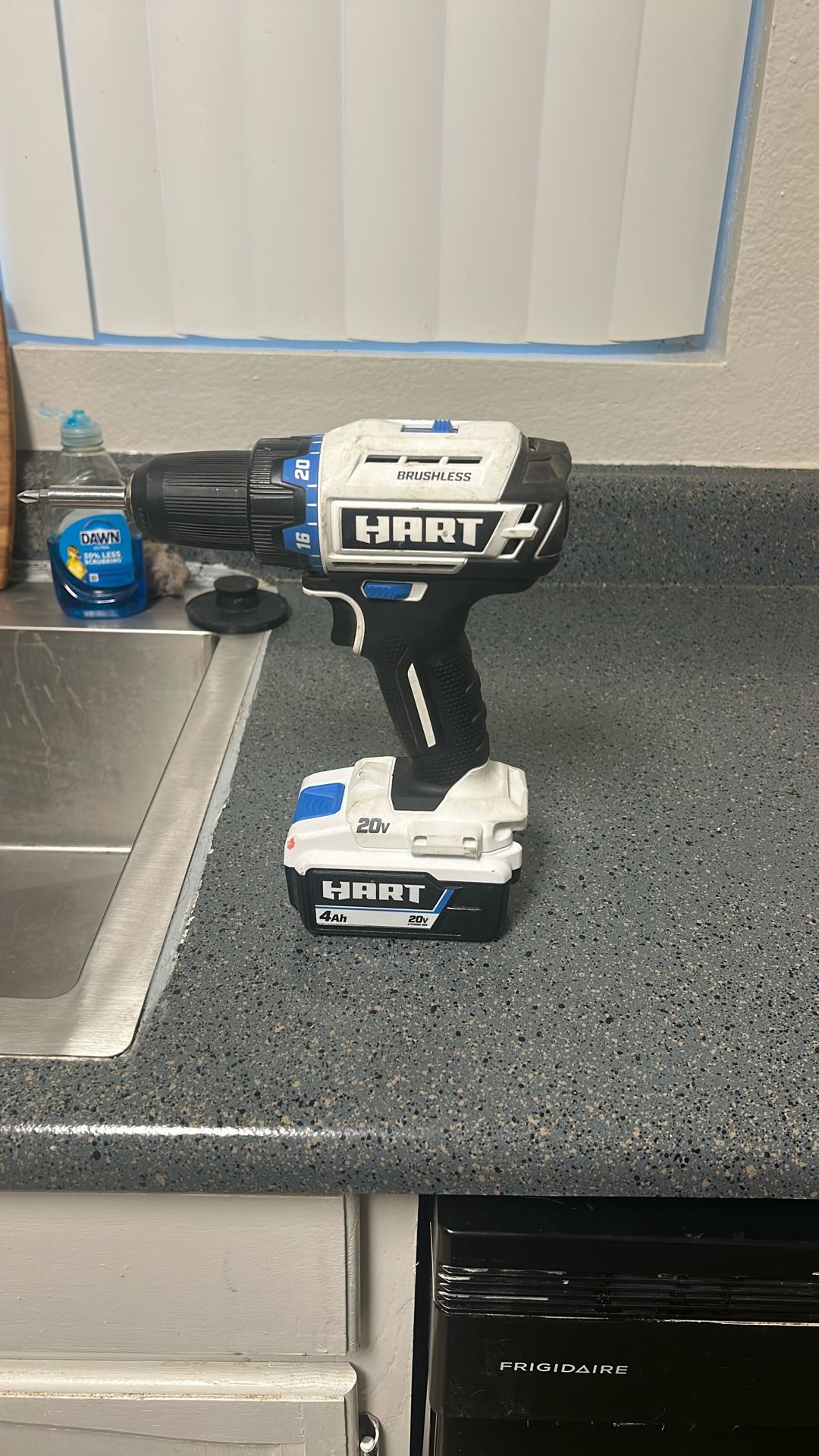 Drill works excellent with a power battery