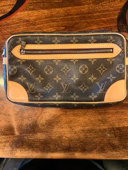 Vintage 80s Louis Vuitton clutch