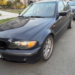 2002 BMW 325i