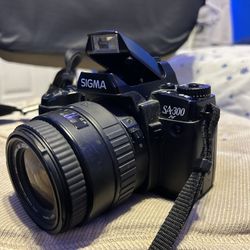 Sigma SA-300 Camera 
